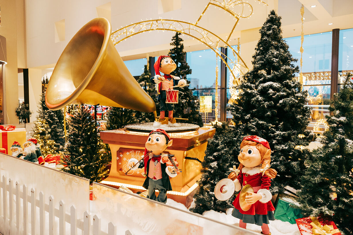 Elfen_Weihnachtswunderwelt__CITYPARK_c_Benjamin_Gasser