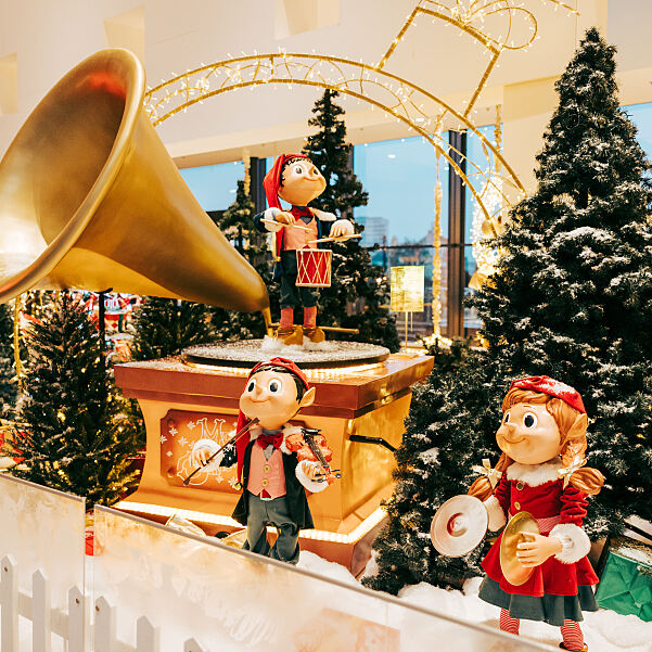 Elfen_Weihnachtswunderwelt__CITYPARK_c_Benjamin_Gasser